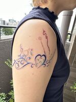 腕tattoo　ブルーハート