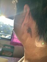 耳裏tattoo　天使と悪魔の翼