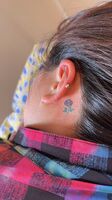 耳裏tattoo　バラ