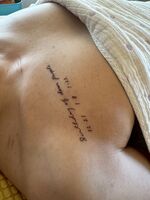 胸元Tattoo　レタリング　長野県から