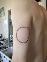 腕Tattoo　丸の線
