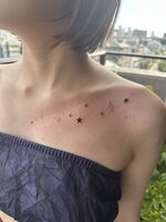 鎖骨Tattoo　星々