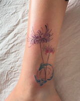 足首Tattoo　彼岸花　夏至ばっちり
