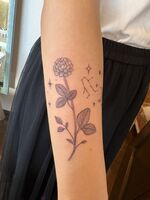 腕Tattoo　シロツメクサ