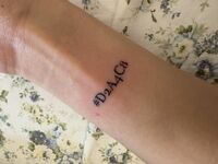 手首Tattoo　レタリング　自分を見つめ直す？